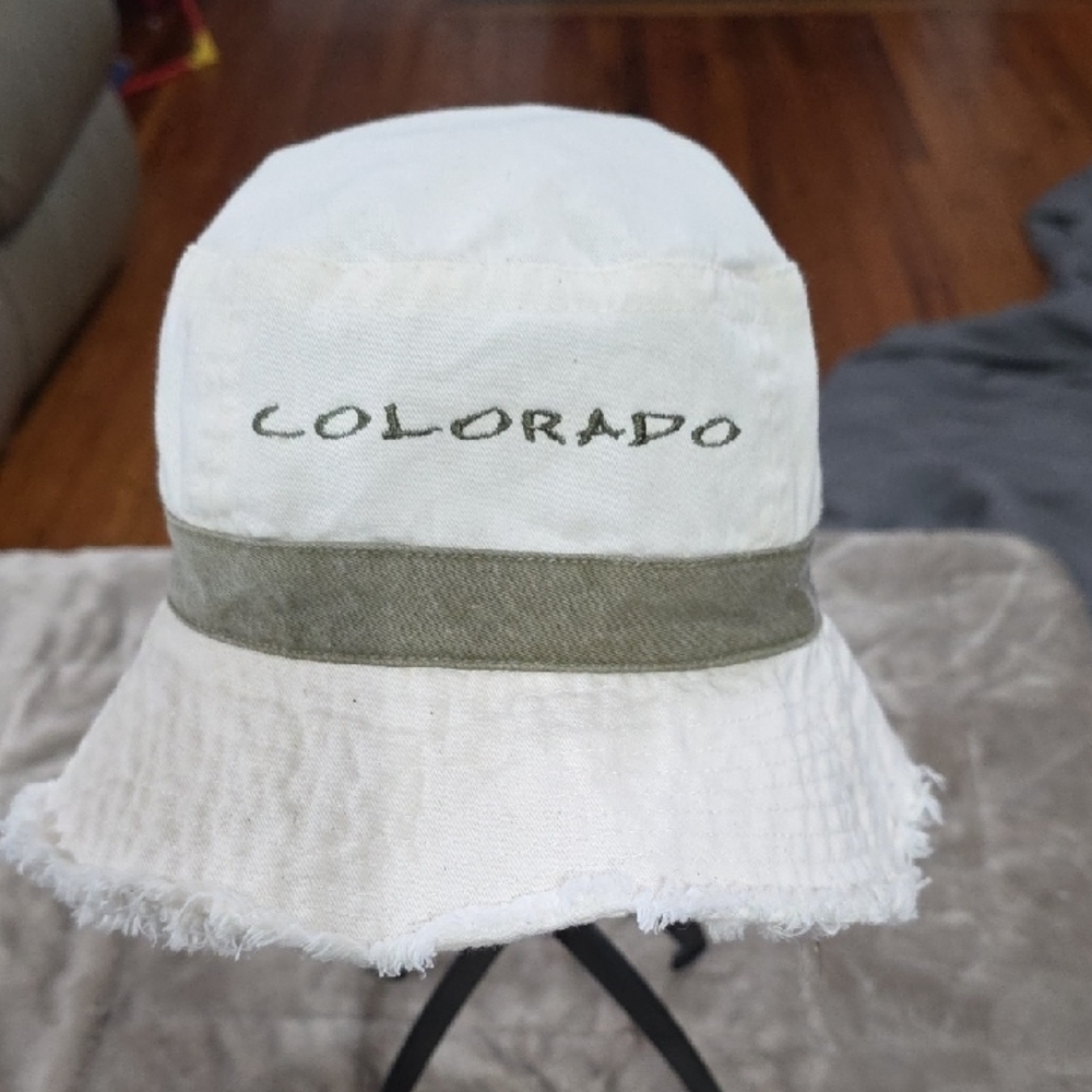 J Hats Men's/Unisex Bucket Hat Colorado Raw Frayed Edges EUC